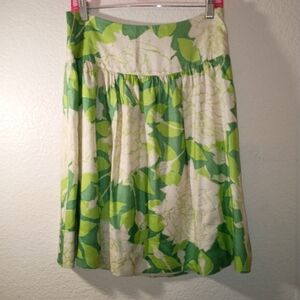 TRINA TURK Floral Green & White Women's Skirt sz 8